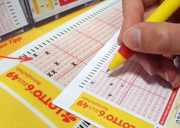 In Der Samstags Ausspielung Von 6 Aus 49 Des Deutschen Lotto Und