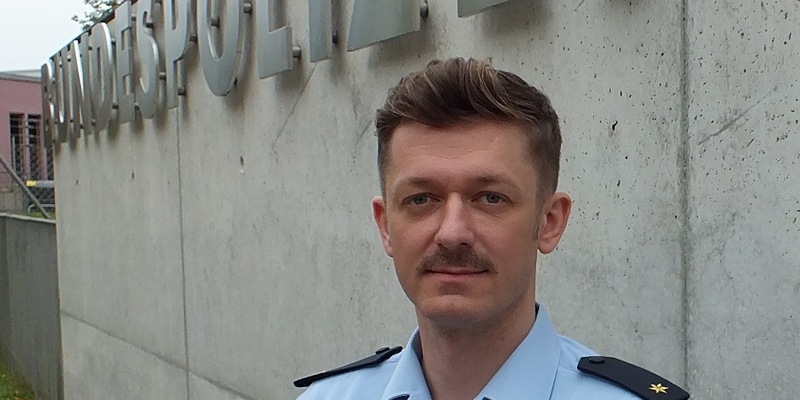 BPOL-HRO: Neuer stellvertretender Leiter der Bundespolizeiinspektion Rostock - Foto: presseportal.de